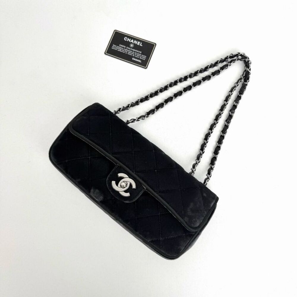 Chanel Women Pre-Loved Bag Very Good Condition